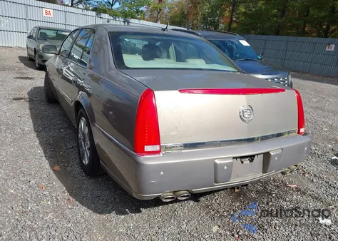 2006 Cadillac Dts Standard from USA, damaged, VIN 1G6KD57Y56U106518